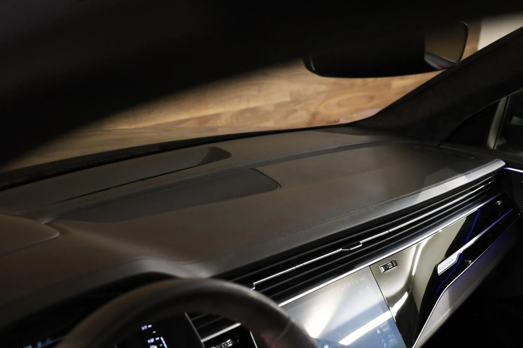Audi RSQ8 – foto 39