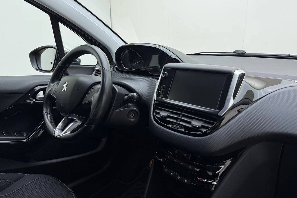 Peugeot 208 – foto 14