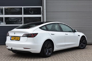 Tesla Model 3 – thumbnail 4