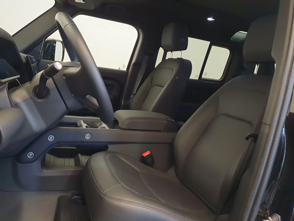 Land Rover Defender – foto 21
