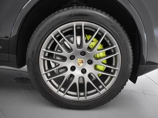 Porsche Cayenne – thumbnail 18