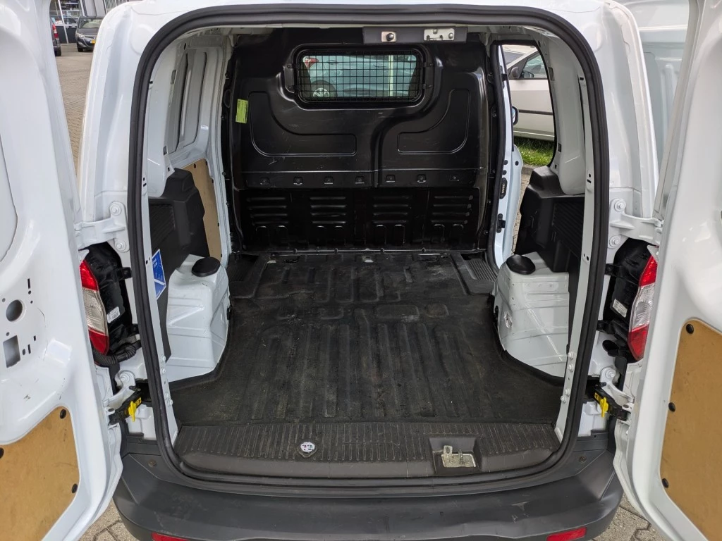 Ford Transit Courier – foto 12