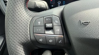 Ford Kuga – thumbnail 27