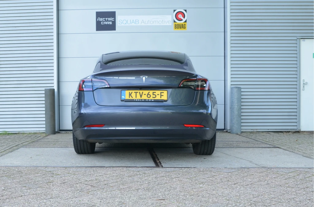 Tesla Model 3 – foto 2