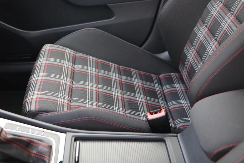 Volkswagen Golf – foto 87