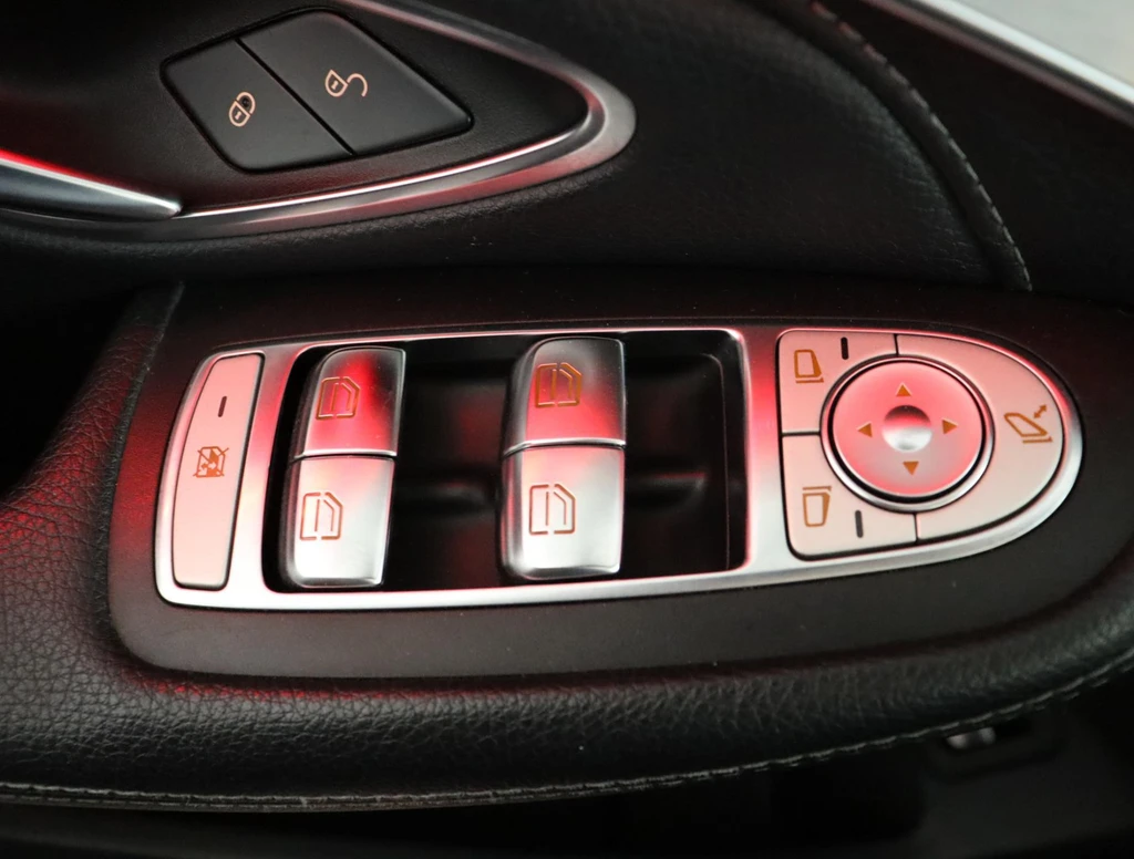 Mercedes-Benz C-Klasse – foto 33