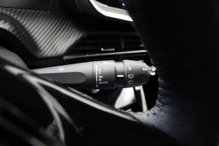 Peugeot 208 – thumbnail 24
