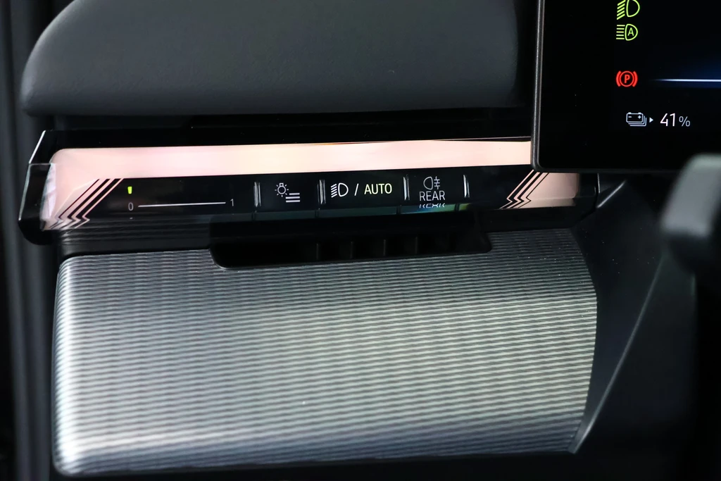 BMW i5 – foto 24