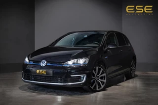 Volkswagen Golf – thumbnail 1