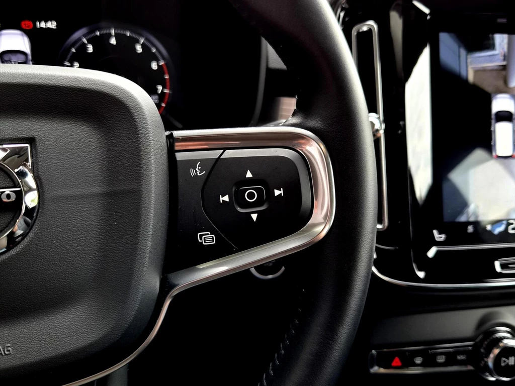 Volvo XC40 – foto 33