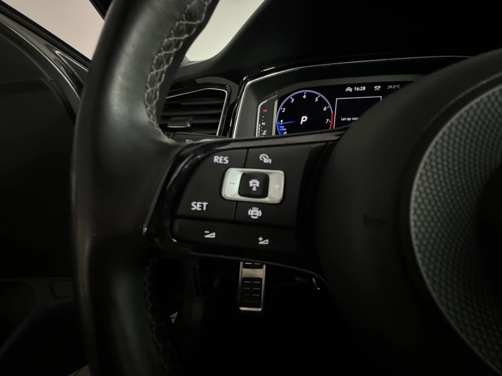 Volkswagen T-Roc – foto 14