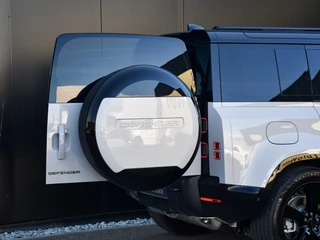 Land Rover Defender – thumbnail 23