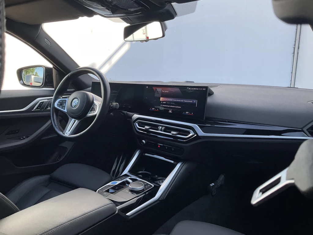 BMW i4 – foto 34