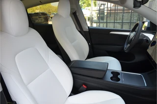Tesla Model Y – thumbnail 7