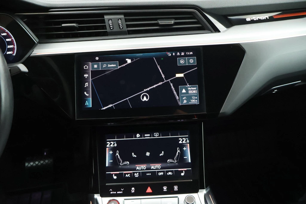 Audi e-tron – foto 17
