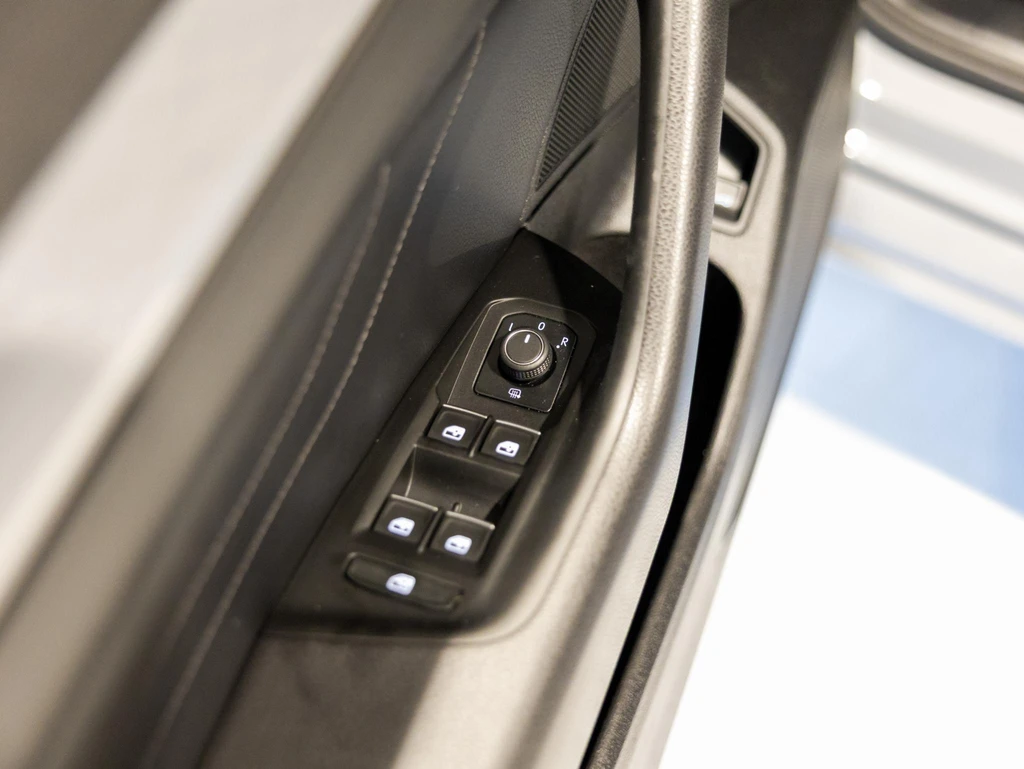 Volkswagen Passat – foto 18