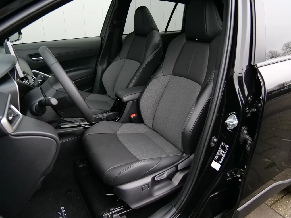 Toyota Corolla Cross – foto 10