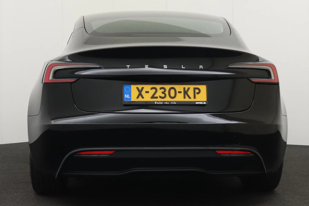 Tesla Model 3 – foto 3