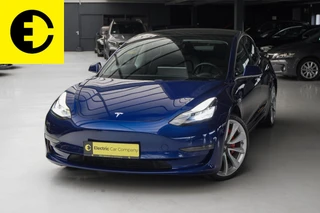 Tesla Model 3 – thumbnail 3