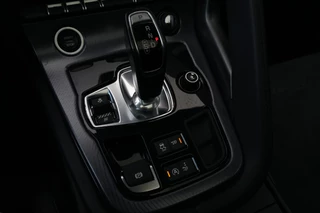 Jaguar F-Type – thumbnail 15