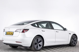 Tesla Model 3 – thumbnail 4