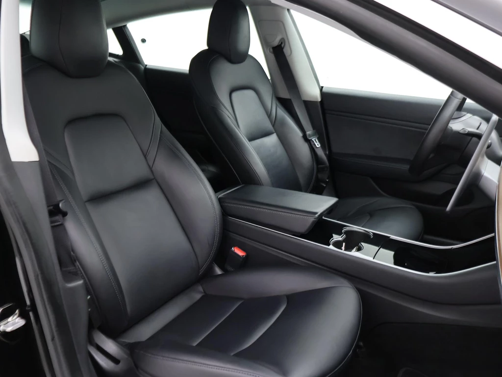 Tesla Model 3 – foto 11