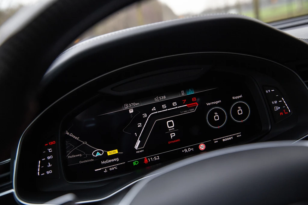 Audi RSQ8 – foto 18