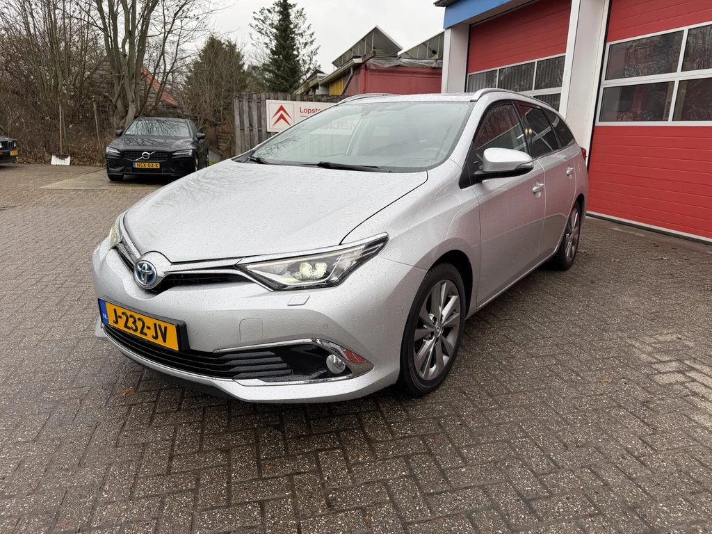 Toyota Auris – foto 3