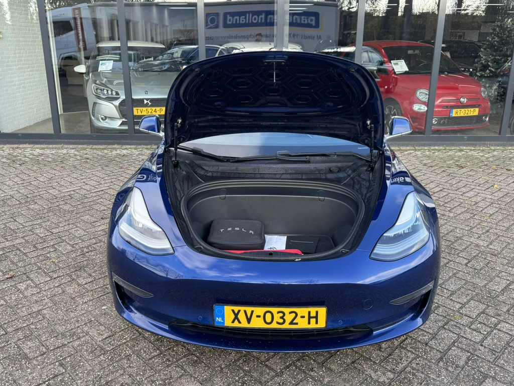 Tesla Model 3 – foto 8