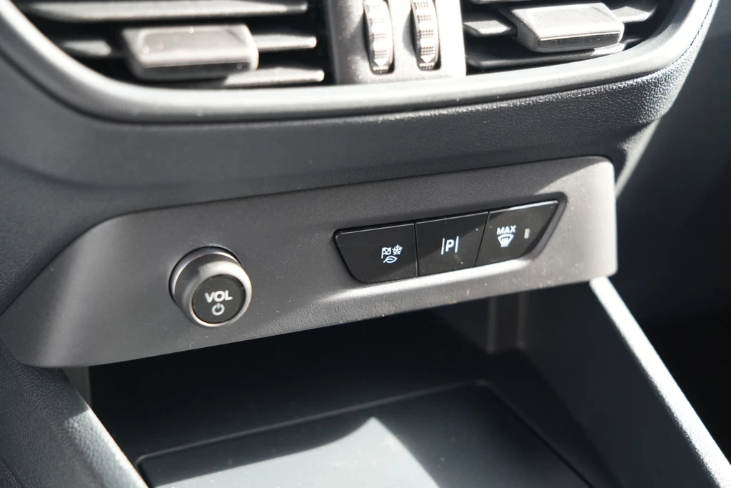 Ford E-Transit Courier – foto 33