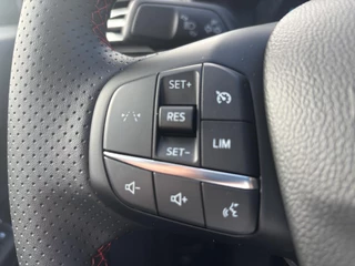 Ford Kuga – thumbnail 17