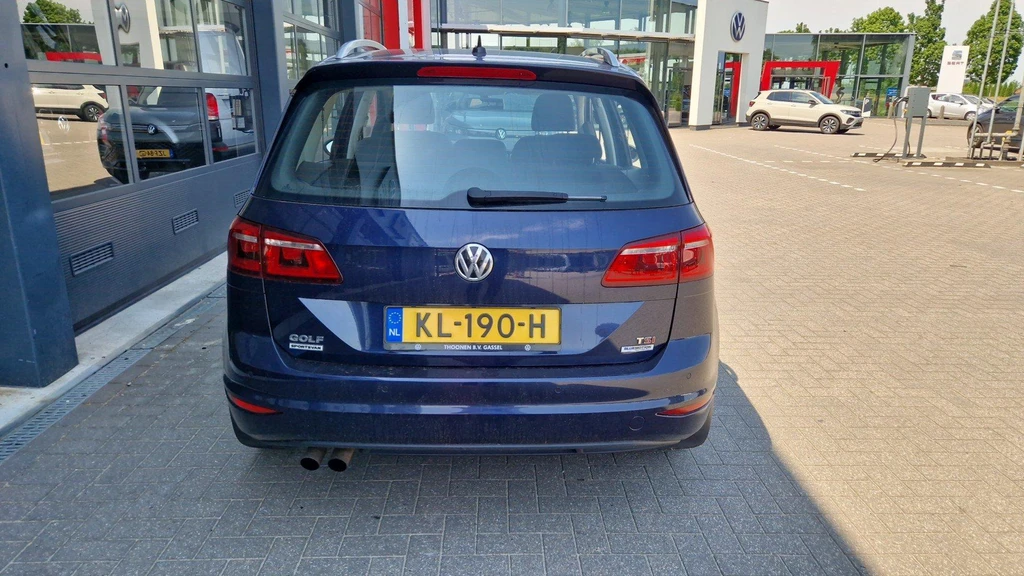 Volkswagen Golf Sportsvan – foto 2