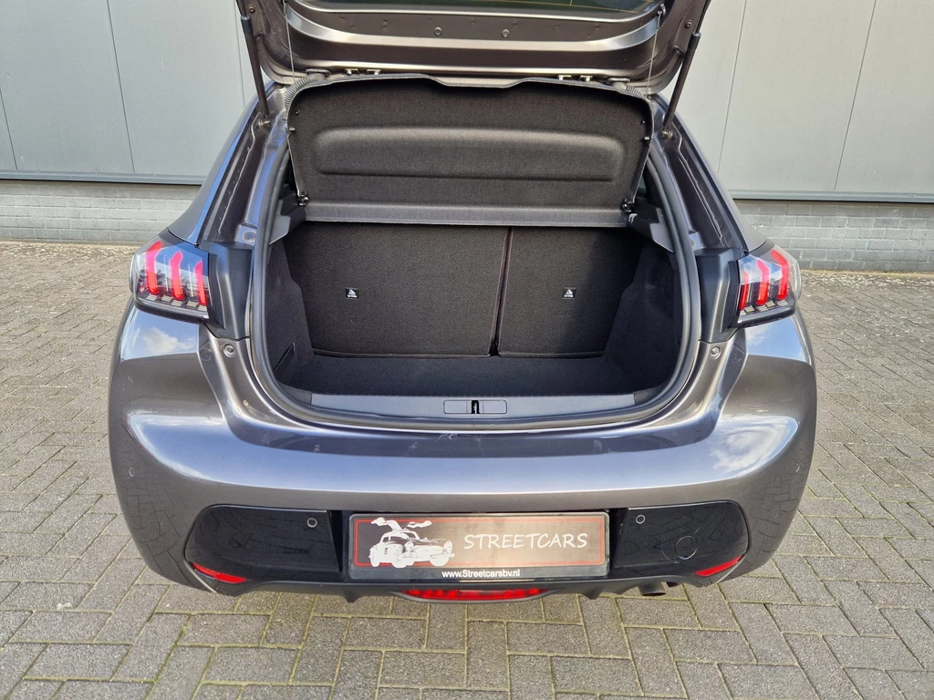Peugeot 208 – foto 11