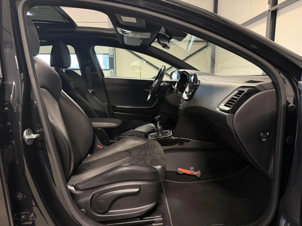 Kia ProCeed – foto 27