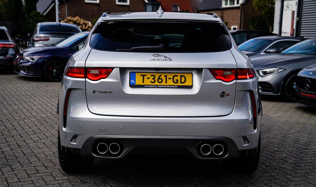 Jaguar F-PACE – foto 11