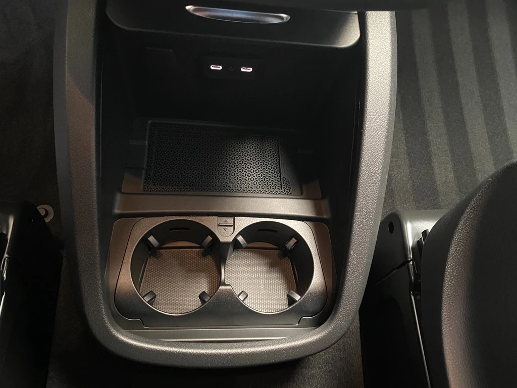 Mercedes-Benz EQV – foto 33
