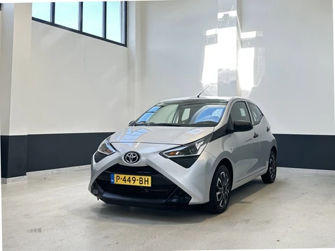 Toyota Aygo 1.0 VVT-i x-fun| NL| Apple Carplay/ Android Auto | 2 Eig | Airco| C.V | Bluetooth |