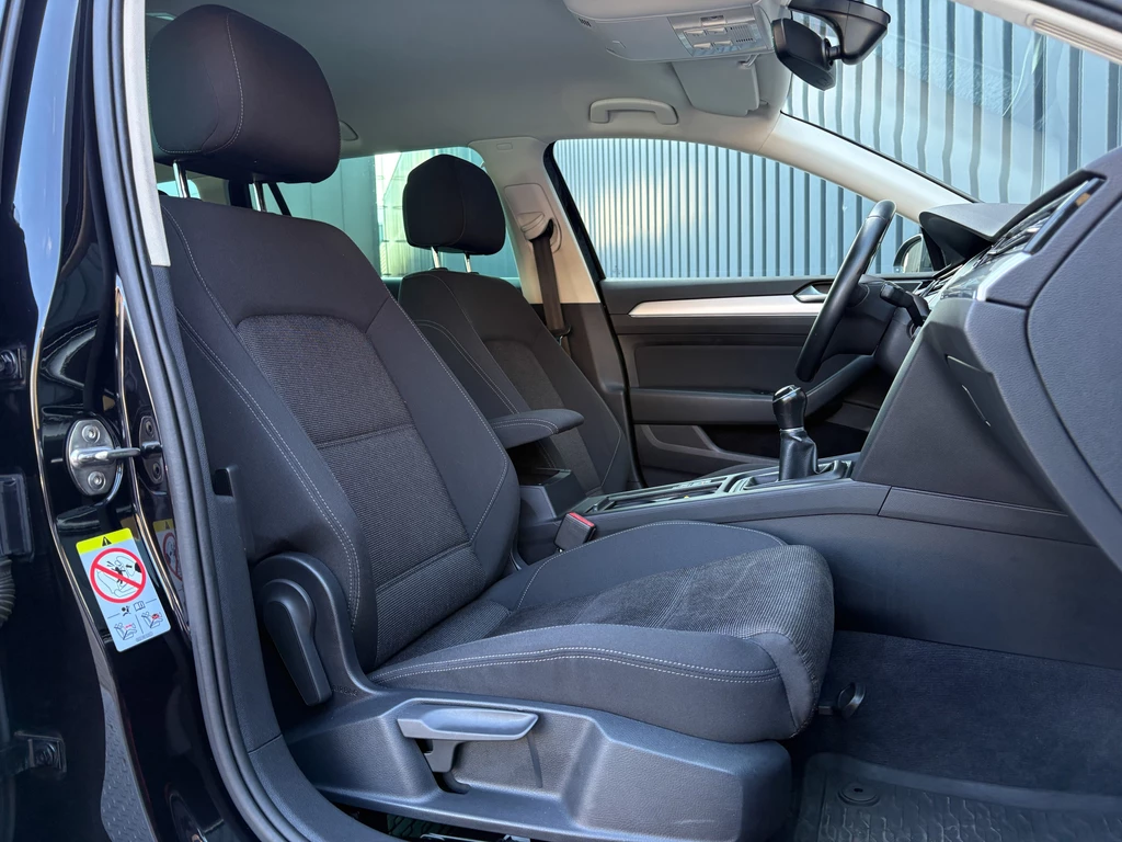 Volkswagen Passat – foto 30