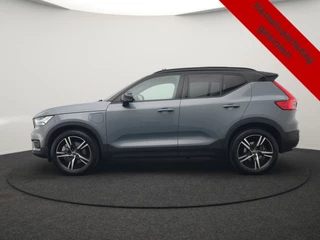Volvo XC40 – thumbnail 3