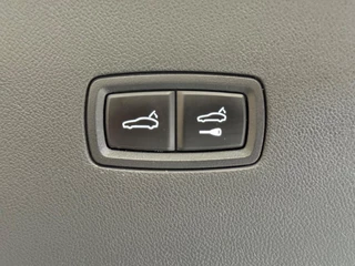 Porsche Cayenne – thumbnail 23