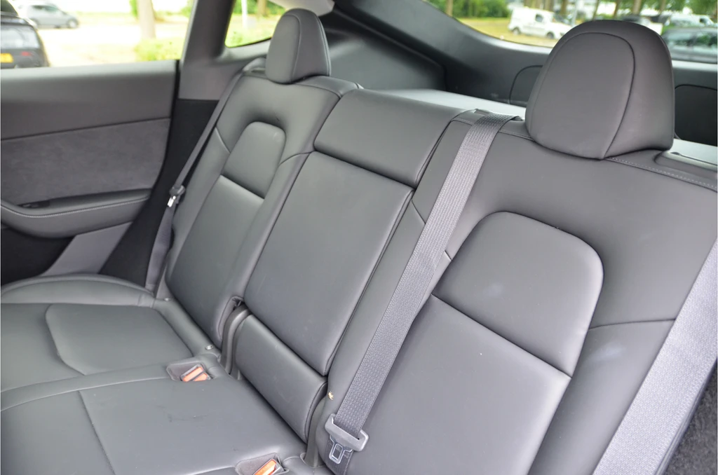 Tesla Model Y – foto 14