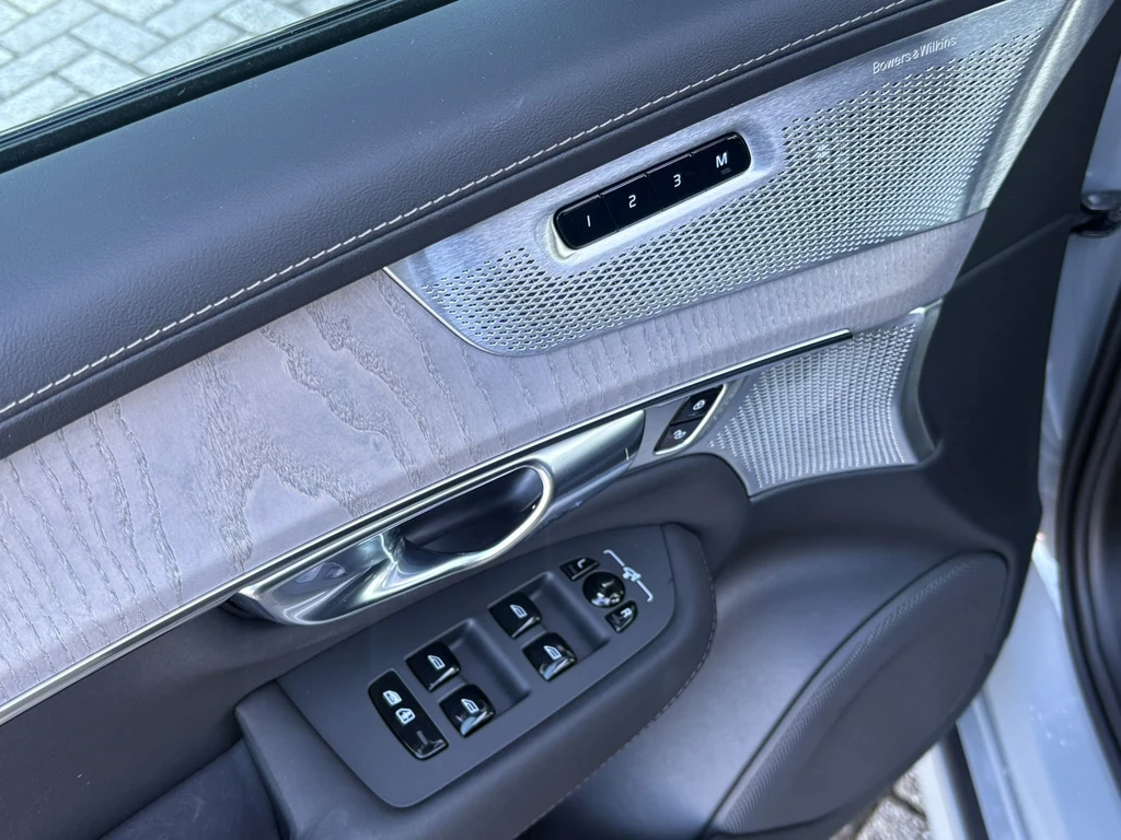Volvo XC90 – foto 17