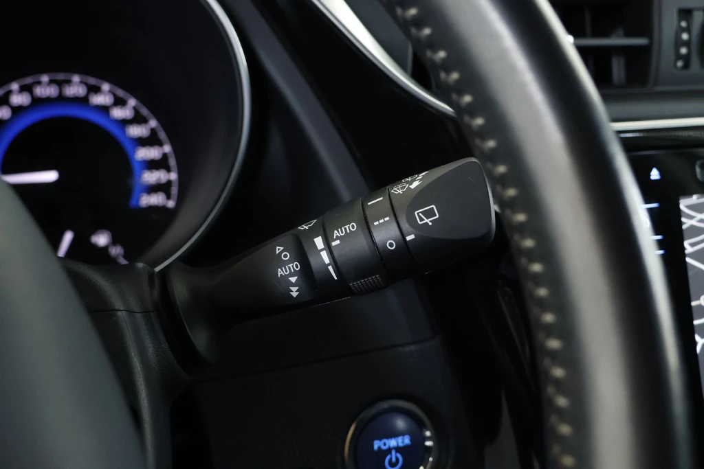 Toyota Auris – foto 24