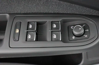 Volkswagen Golf – thumbnail 23