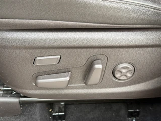 Hyundai Santa Fe – thumbnail 25