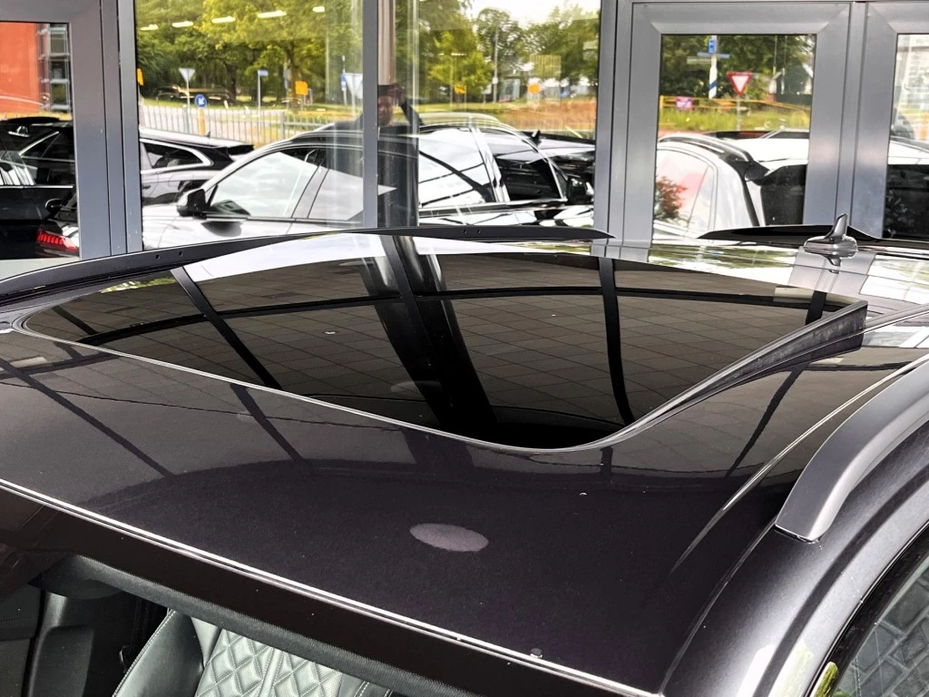 Audi SQ8 – foto 21