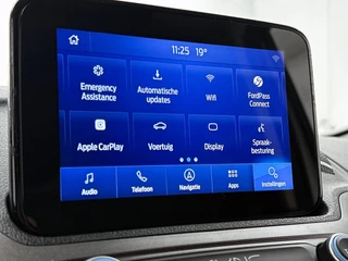 Ford Transit Connect – thumbnail 24