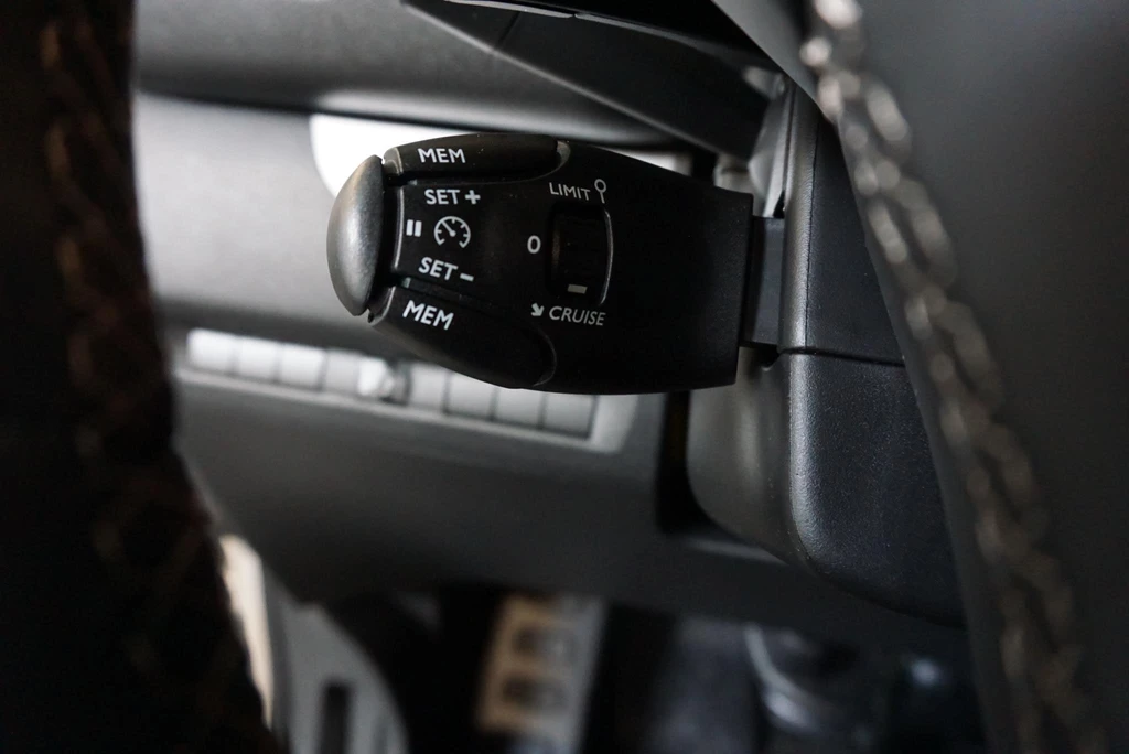 Opel Vivaro – foto 10