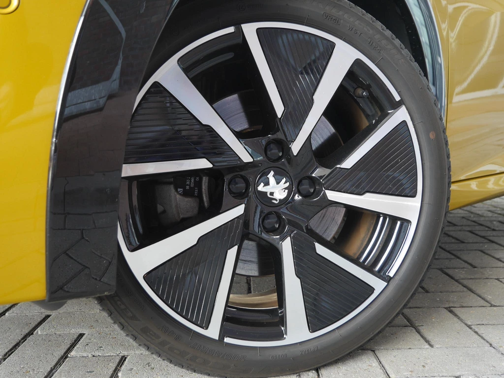 Peugeot e-208 – foto 48