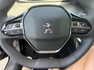 Peugeot 208 – thumbnail 16